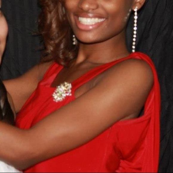 Short Red Dress - Picture 1 of 8